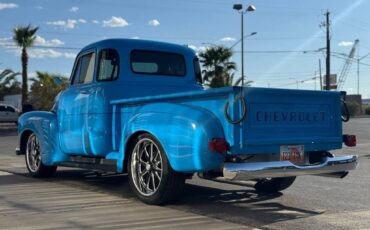 Chevrolet-3100-restomod-pickup-1950-blue-18