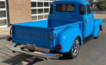 Chevrolet-3100-restomod-pickup-1950-blue-39