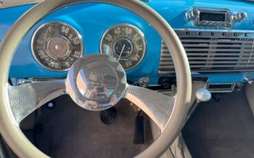 Chevrolet-3100-restomod-pickup-1950-blue-51