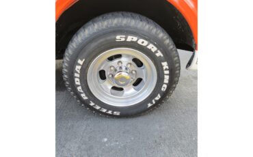 Chevrolet-34-ton-pickup-1970-Orange-and-White-Black-20