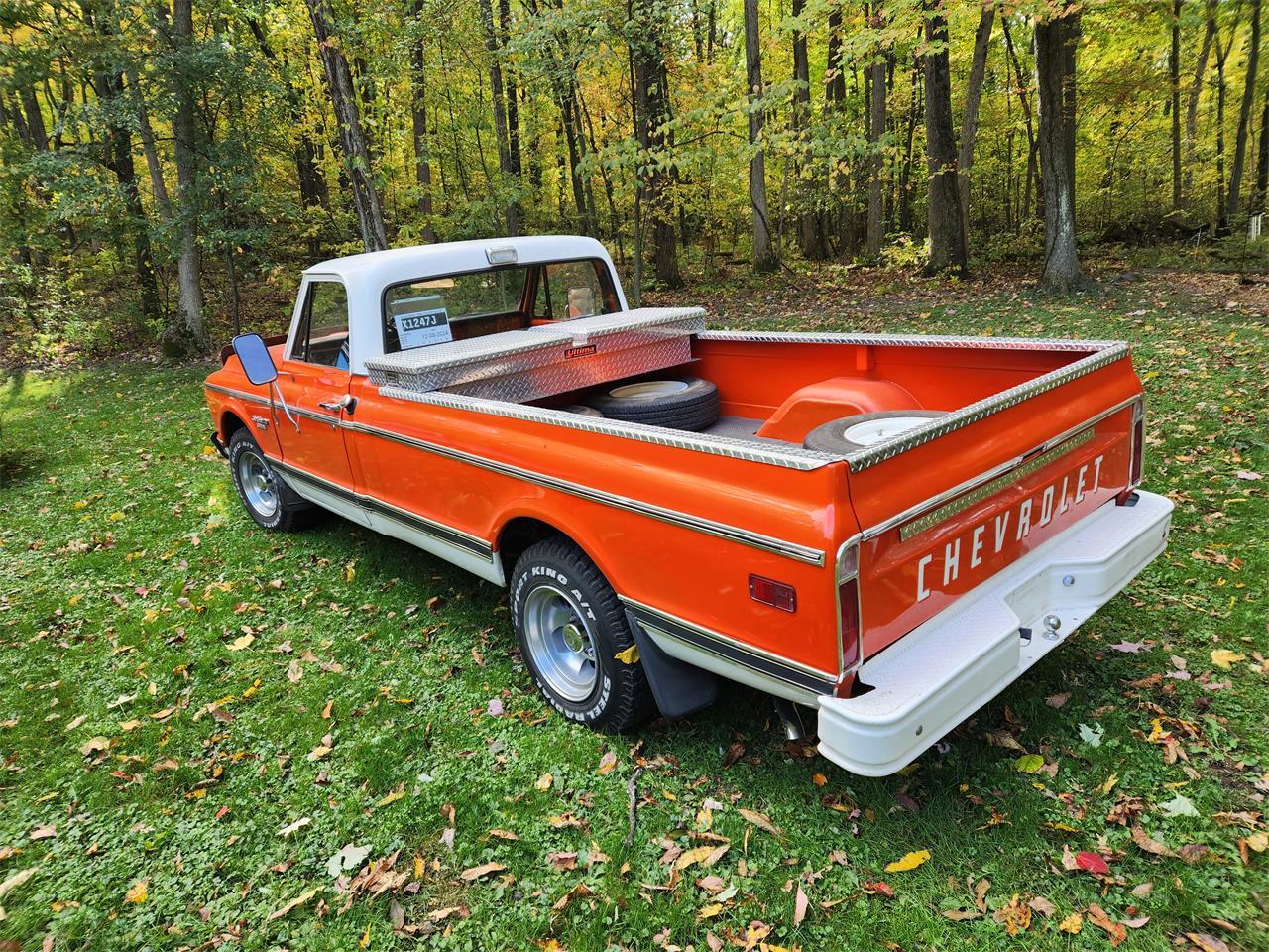 Chevrolet-34-ton-pickup-1970-Orange-and-White-Black-3