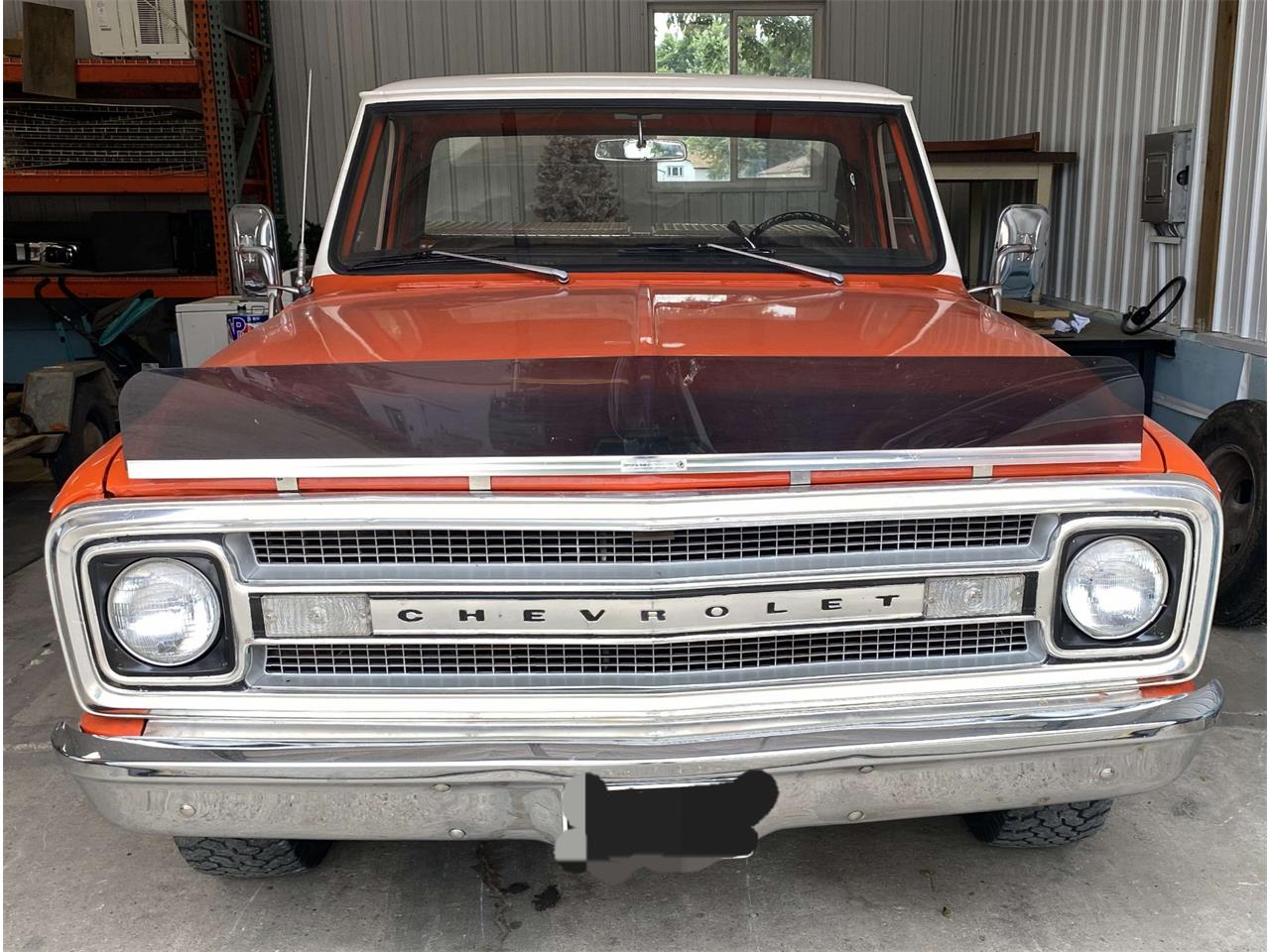 Chevrolet-34-ton-pickup-1970-Orange-and-White-Black-5