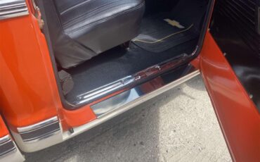 Chevrolet-34-ton-pickup-1970-Orange-and-White-Black-9