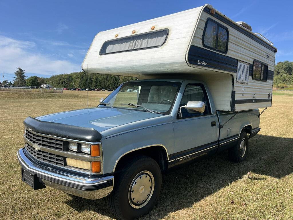 Chevrolet-34-ton-pickups-1989-blue-11