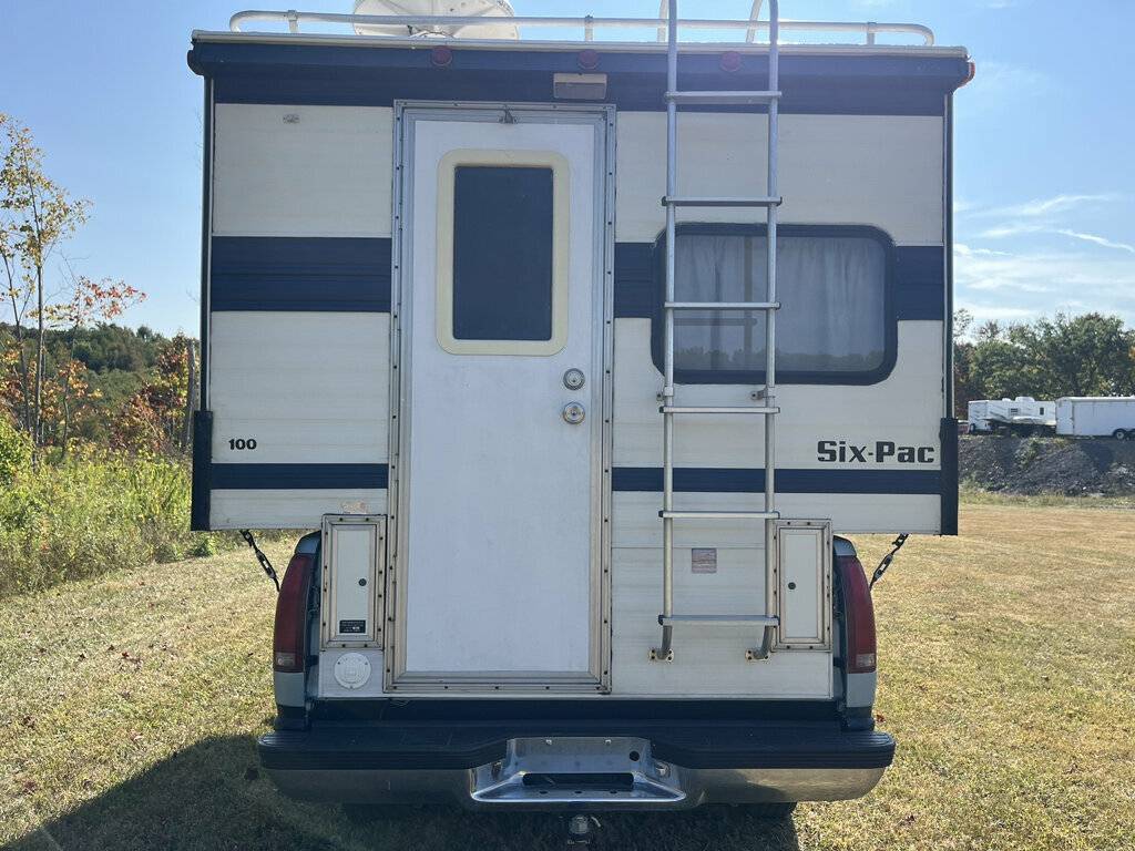 Chevrolet-34-ton-pickups-1989-blue-4
