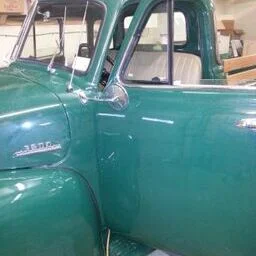 Chevrolet-3600-1952-Green-Tan-6