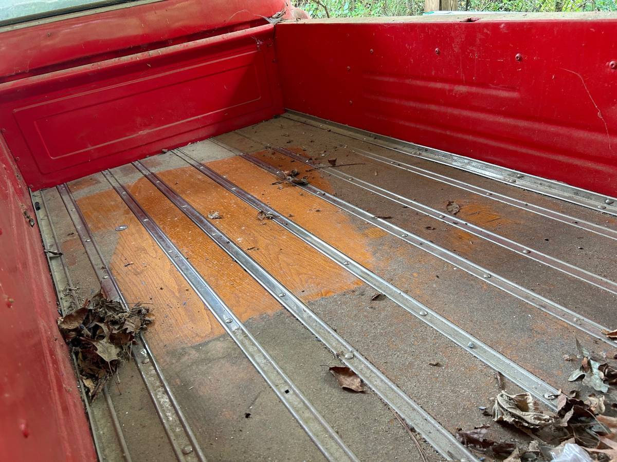 Chevrolet-3600-1955-red-11