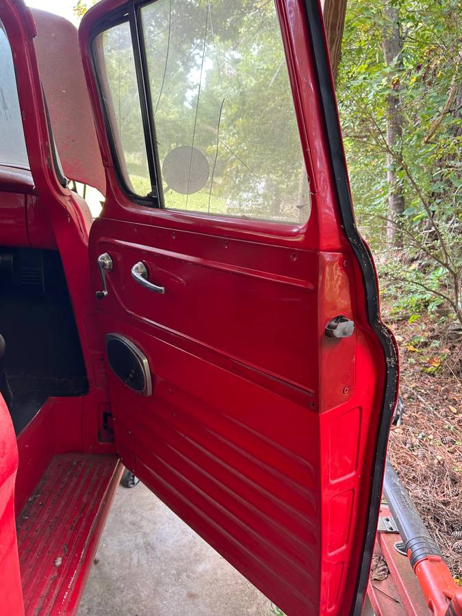 Chevrolet-3600-1955-red-12
