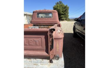Chevrolet-3600-1957-Rust-Patina-Blue-10