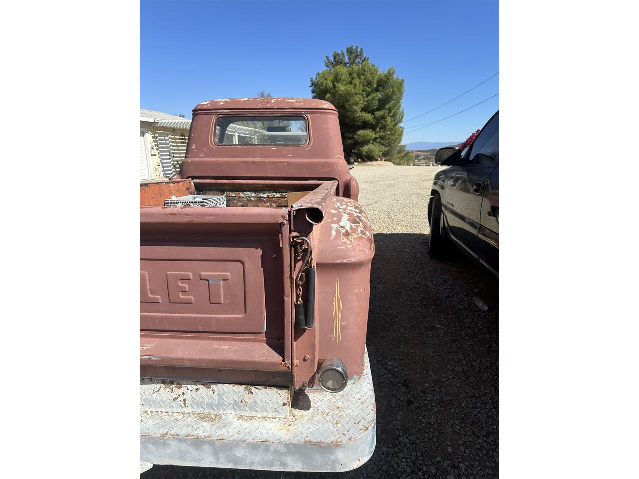 Chevrolet-3600-1957-Rust-Patina-Blue-10