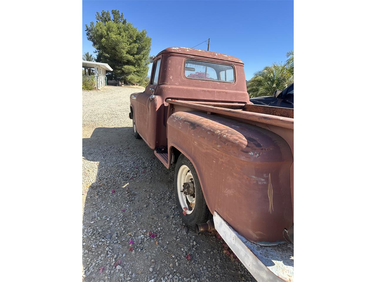 Chevrolet-3600-1957-Rust-Patina-Blue-11