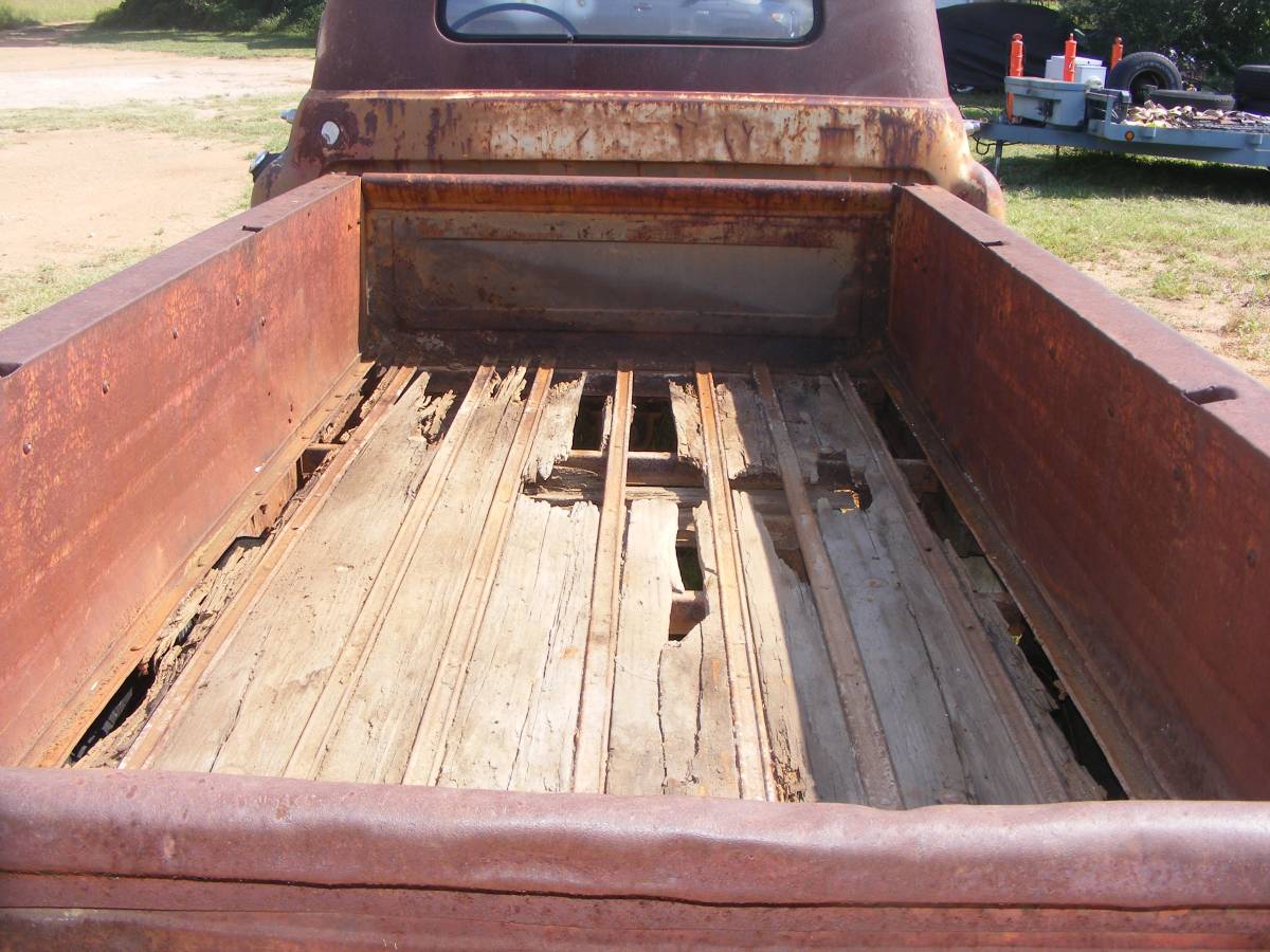 Chevrolet-3800-1956-brown-6