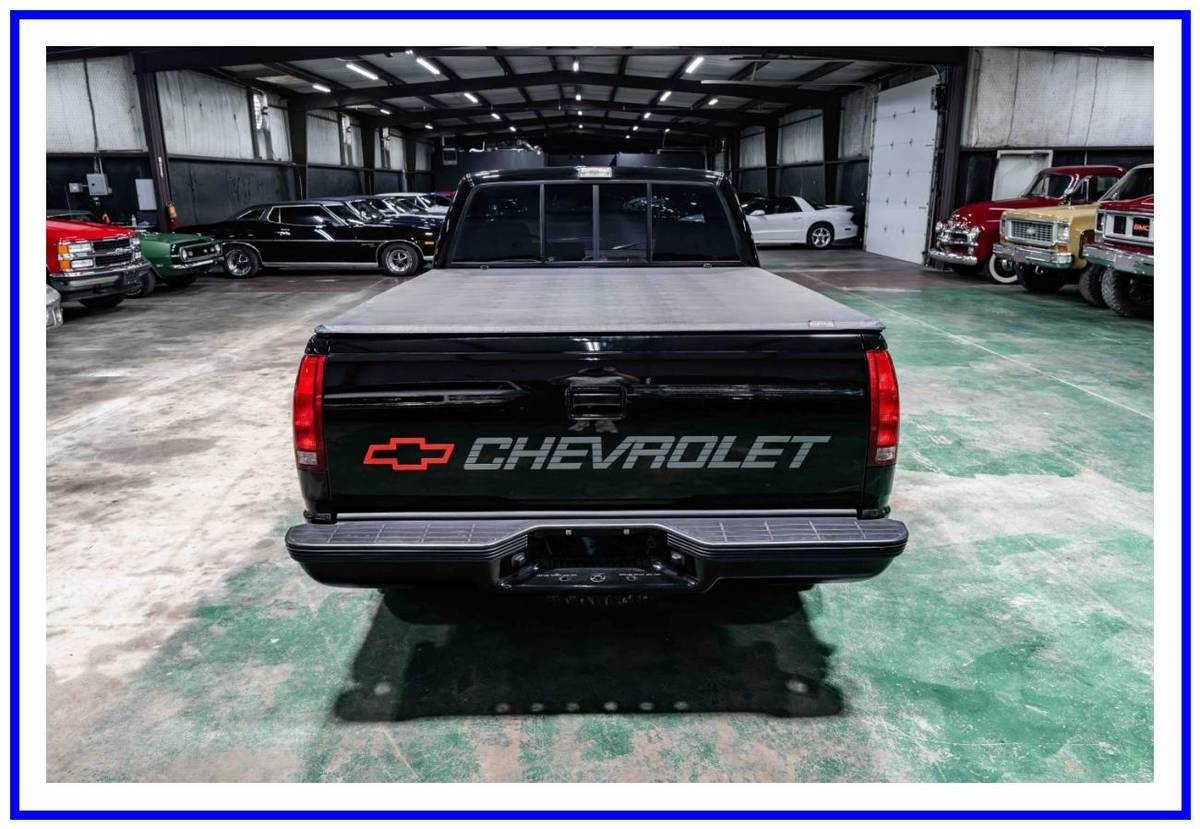 Chevrolet-454ss-1990-black-27