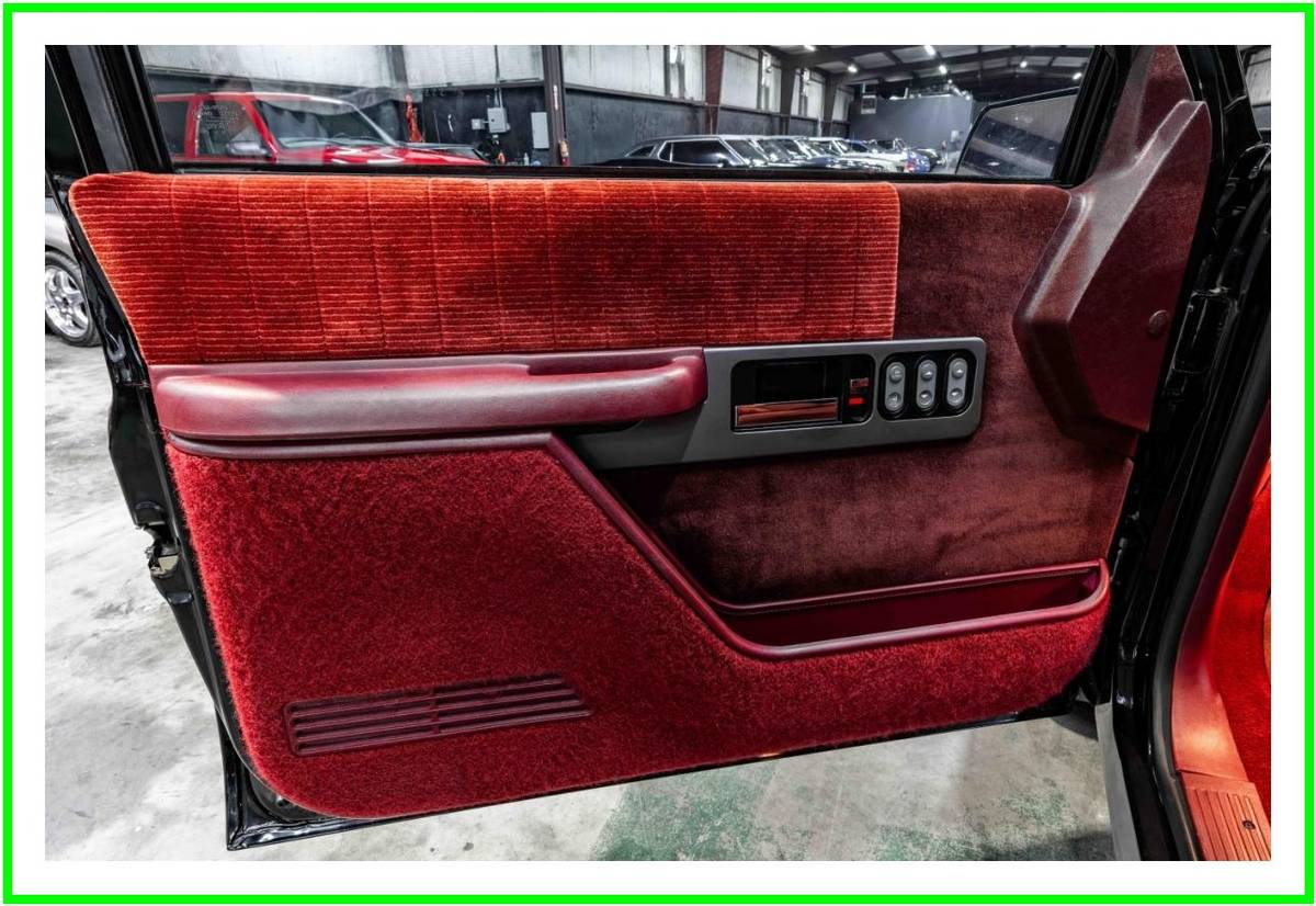 Chevrolet-454ss-1990-black-76