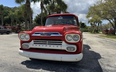 Chevrolet-Apache-1959-Red-Off-White