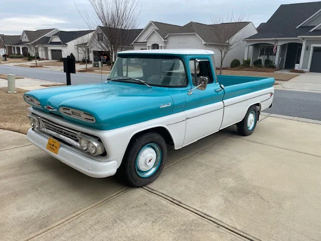 Chevrolet-Apache-1961-Turquoise-Gray-1
