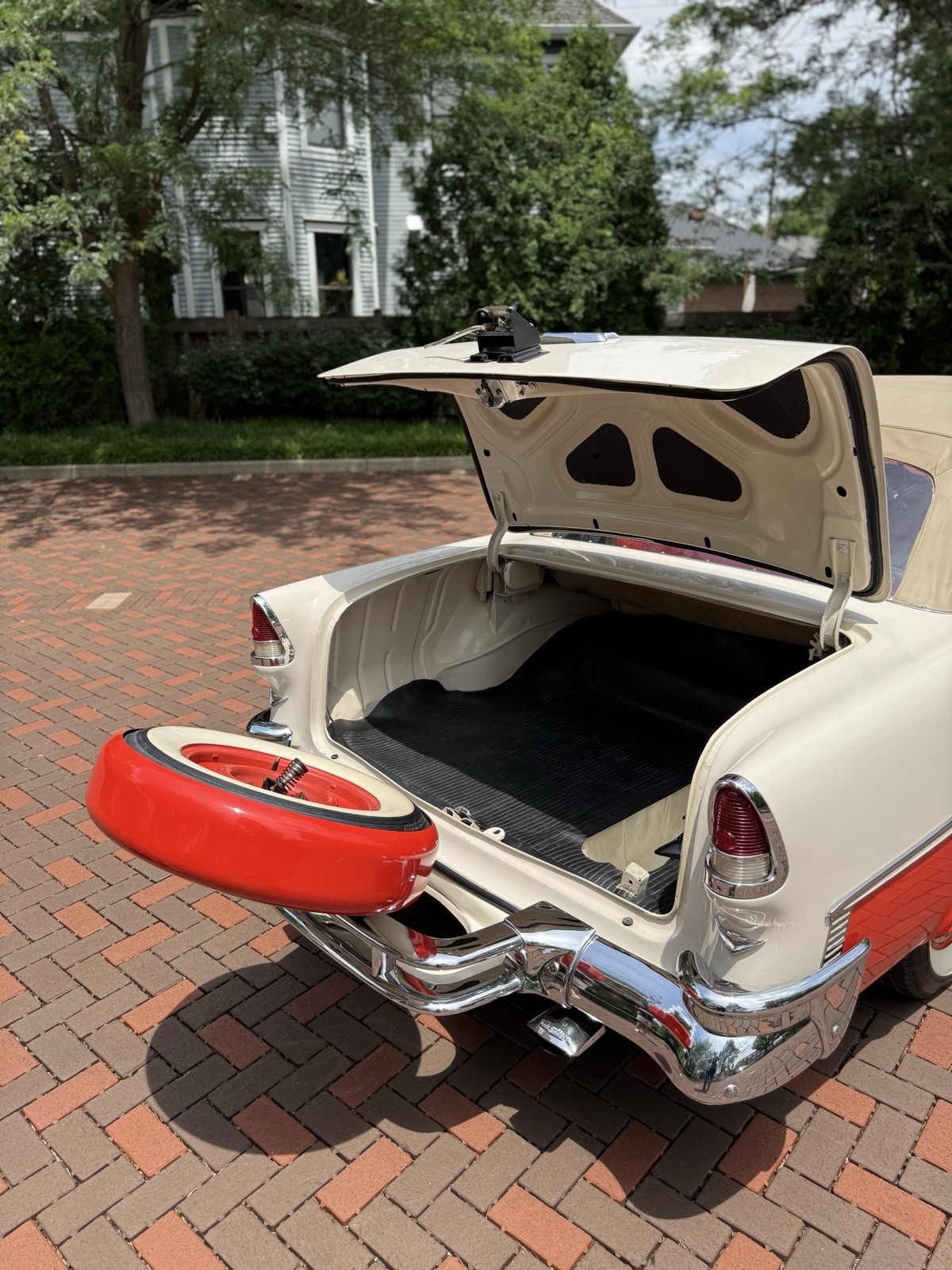 Chevrolet-Bel-Air-1955-2