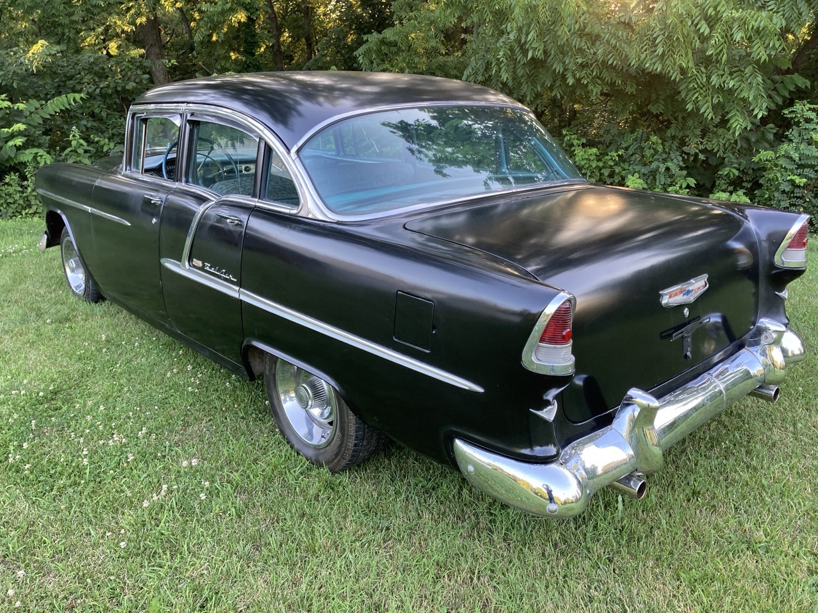 Chevrolet-Bel-Air-1955-Sedan-2