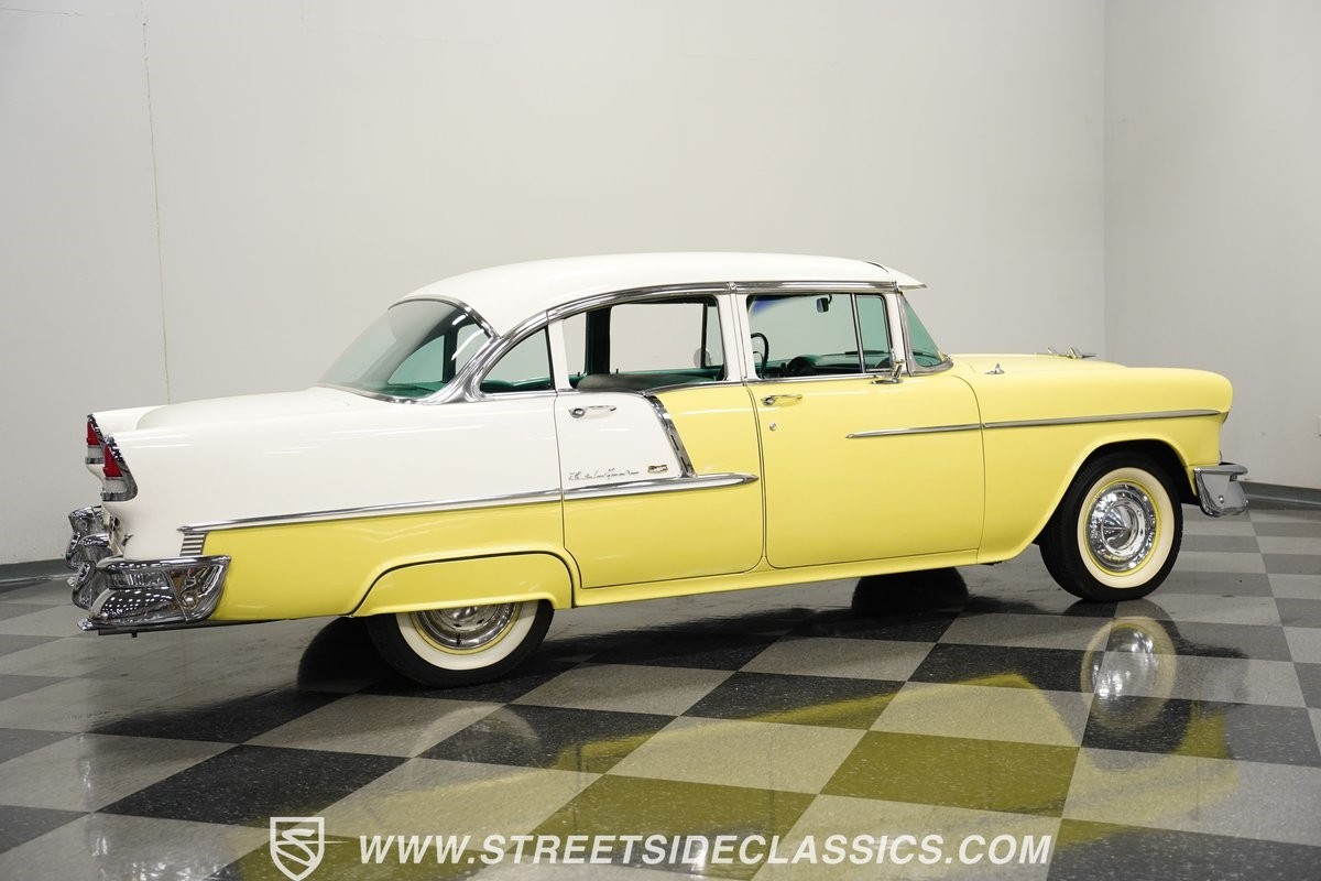 Chevrolet-Bel-Air150210-1955-Sedan-13