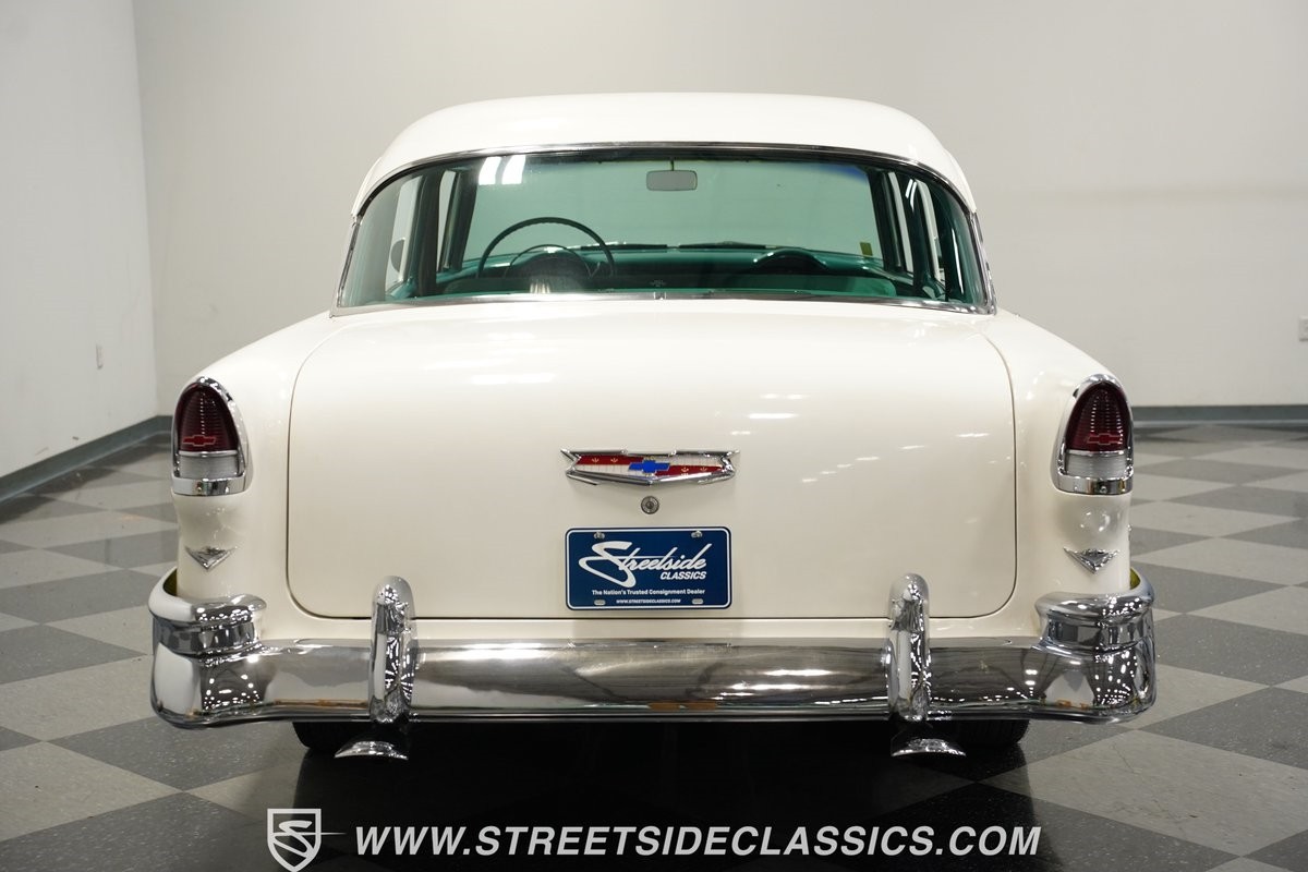 Chevrolet-Bel-Air150210-1955-Sedan-24