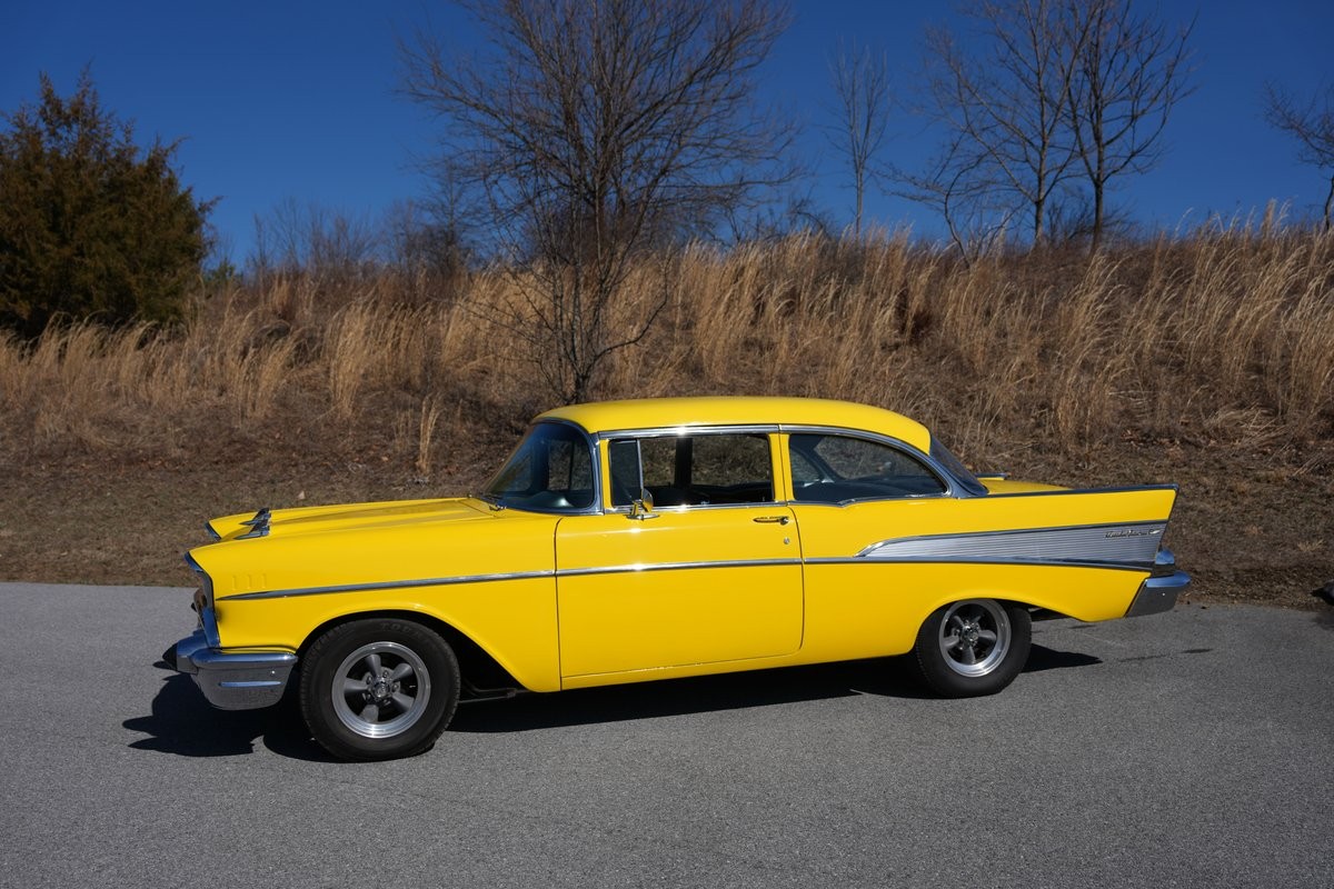 Chevrolet-Bel-Air150210-1957-Sedan-3