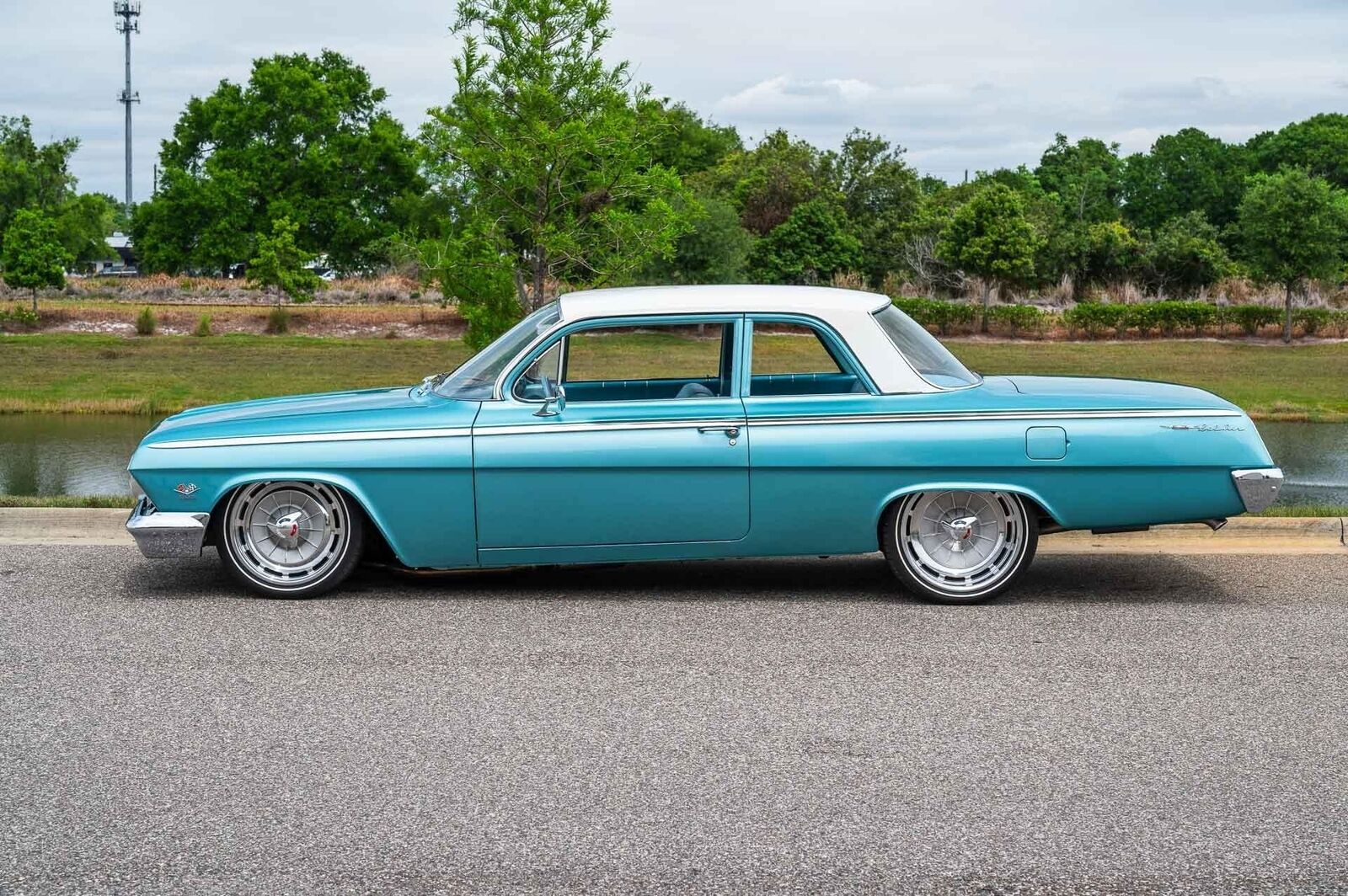 Chevrolet-Bel-Air150210-1962-2-Door-30