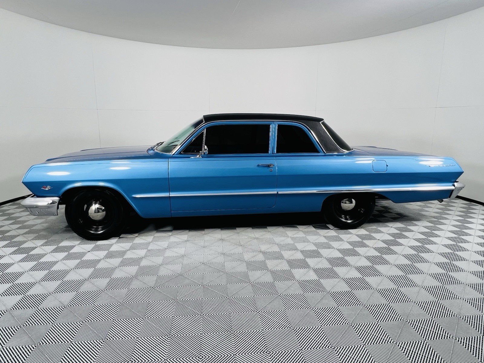 Chevrolet-Bel-Air150210-1963-Coupe-11
