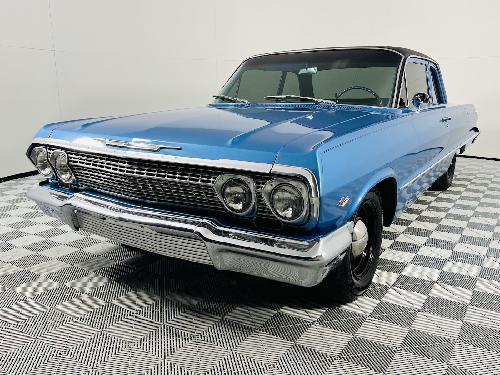 Chevrolet-Bel-Air150210-1963-Coupe-14