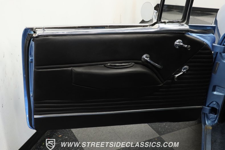 Chevrolet-Bel-air-1955-Light-Blue-Black-30