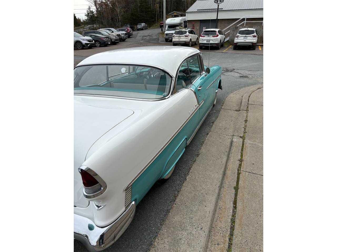 Chevrolet-Bel-air-1955-Regal-turquoise-Turquoise-white-2