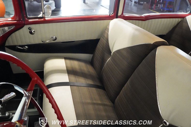 Chevrolet-Bel-air-1956-Red-White-45