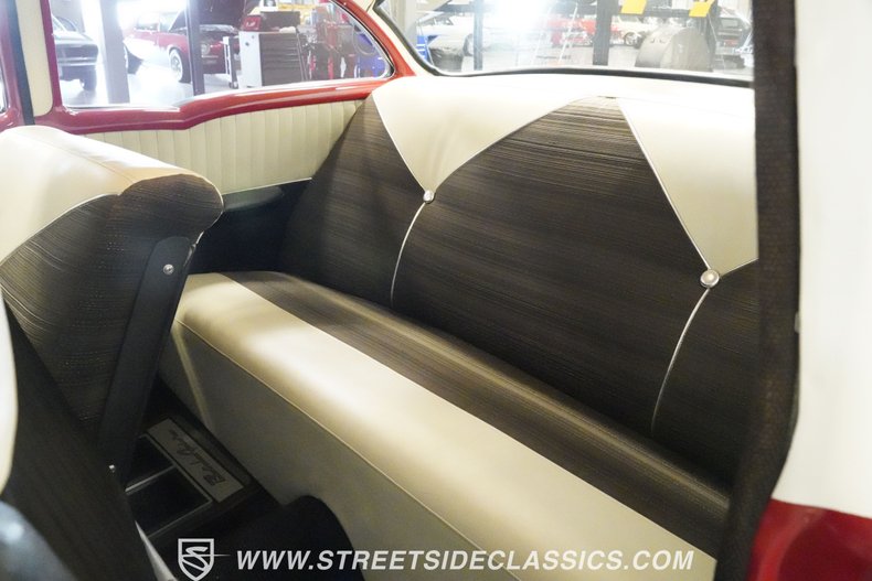 Chevrolet-Bel-air-1956-Red-White-46