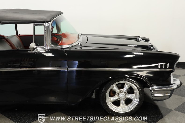 Chevrolet-Bel-air-1957-Black-Red-1