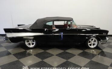 Chevrolet-Bel-air-1957-Black-Red-11