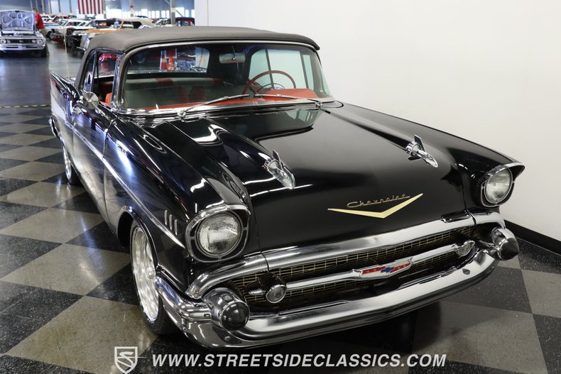 Chevrolet-Bel-air-1957-Black-Red-13