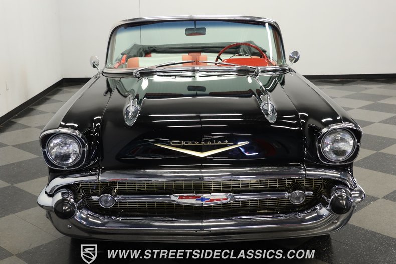 Chevrolet-Bel-air-1957-Black-Red-14