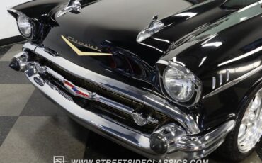 Chevrolet-Bel-air-1957-Black-Red-17