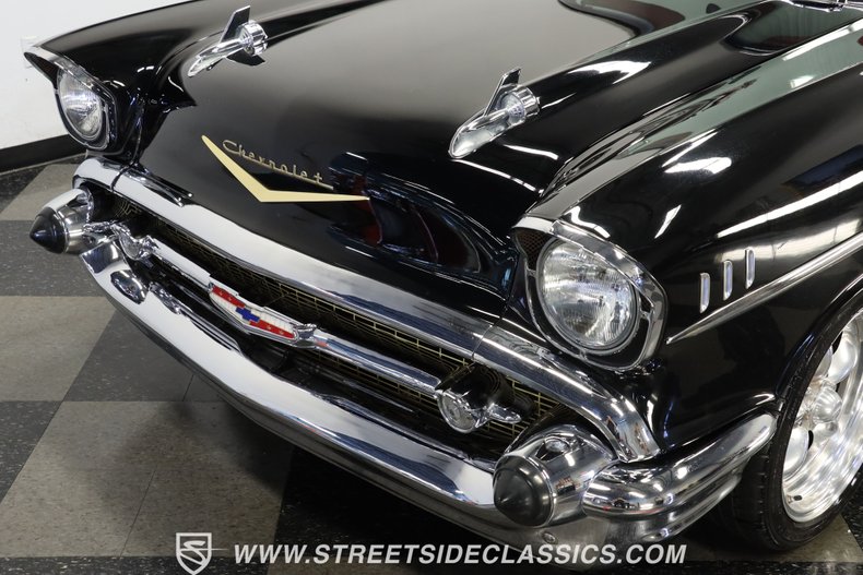 Chevrolet-Bel-air-1957-Black-Red-17