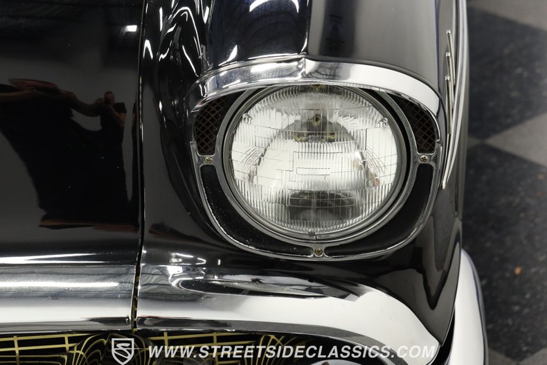 Chevrolet-Bel-air-1957-Black-Red-18