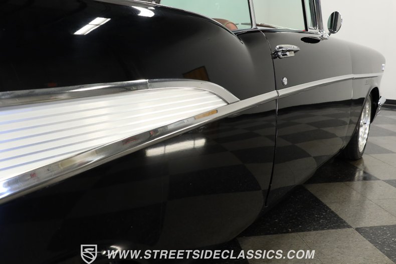 Chevrolet-Bel-air-1957-Black-Red-27