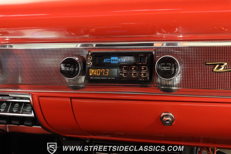 Chevrolet-Bel-air-1957-Black-Red-37