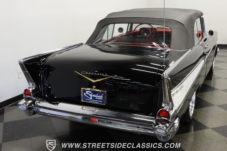 Chevrolet-Bel-air-1957-Black-Red-8
