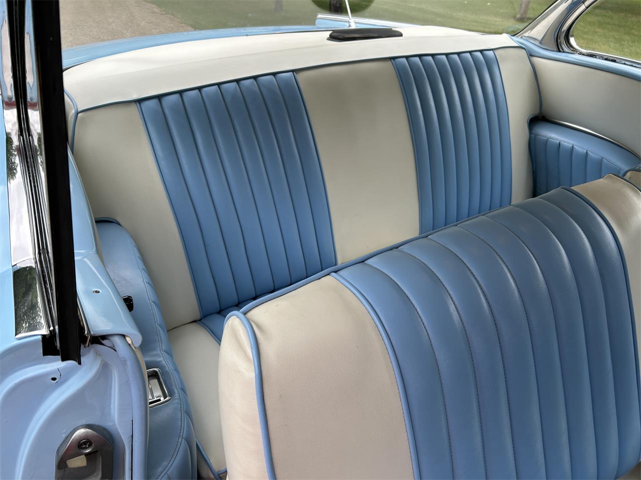 Chevrolet-Bel-air-1957-Blue-and-Cream-Blue-and-Cream-13