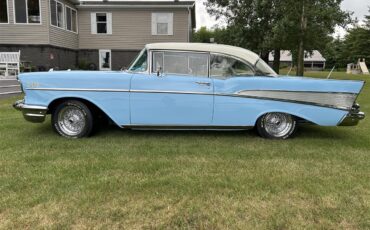 Chevrolet-Bel-air-1957-Blue-and-Cream-Blue-and-Cream-20