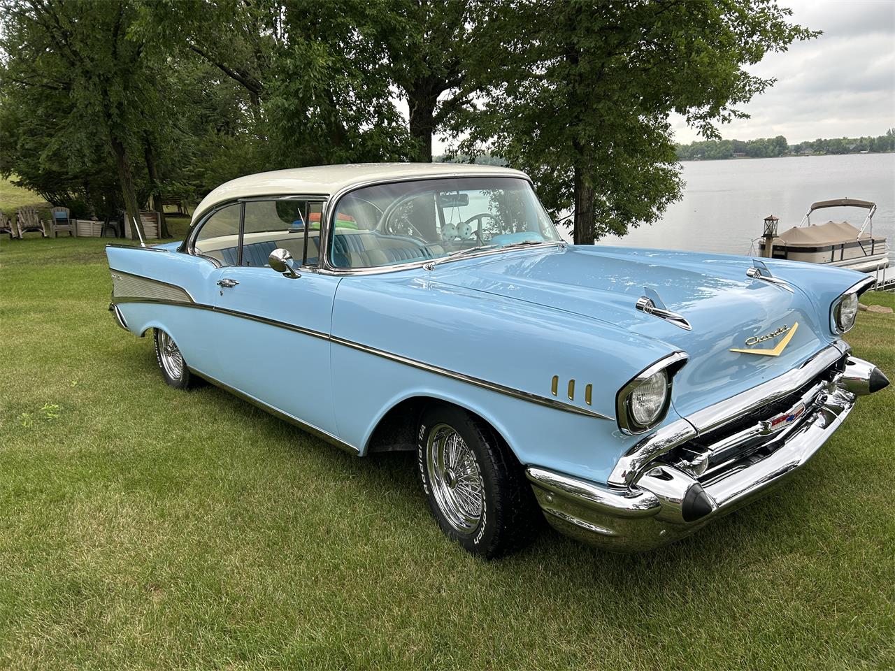 Chevrolet-Bel-air-1957-Blue-and-Cream-Blue-and-Cream-3