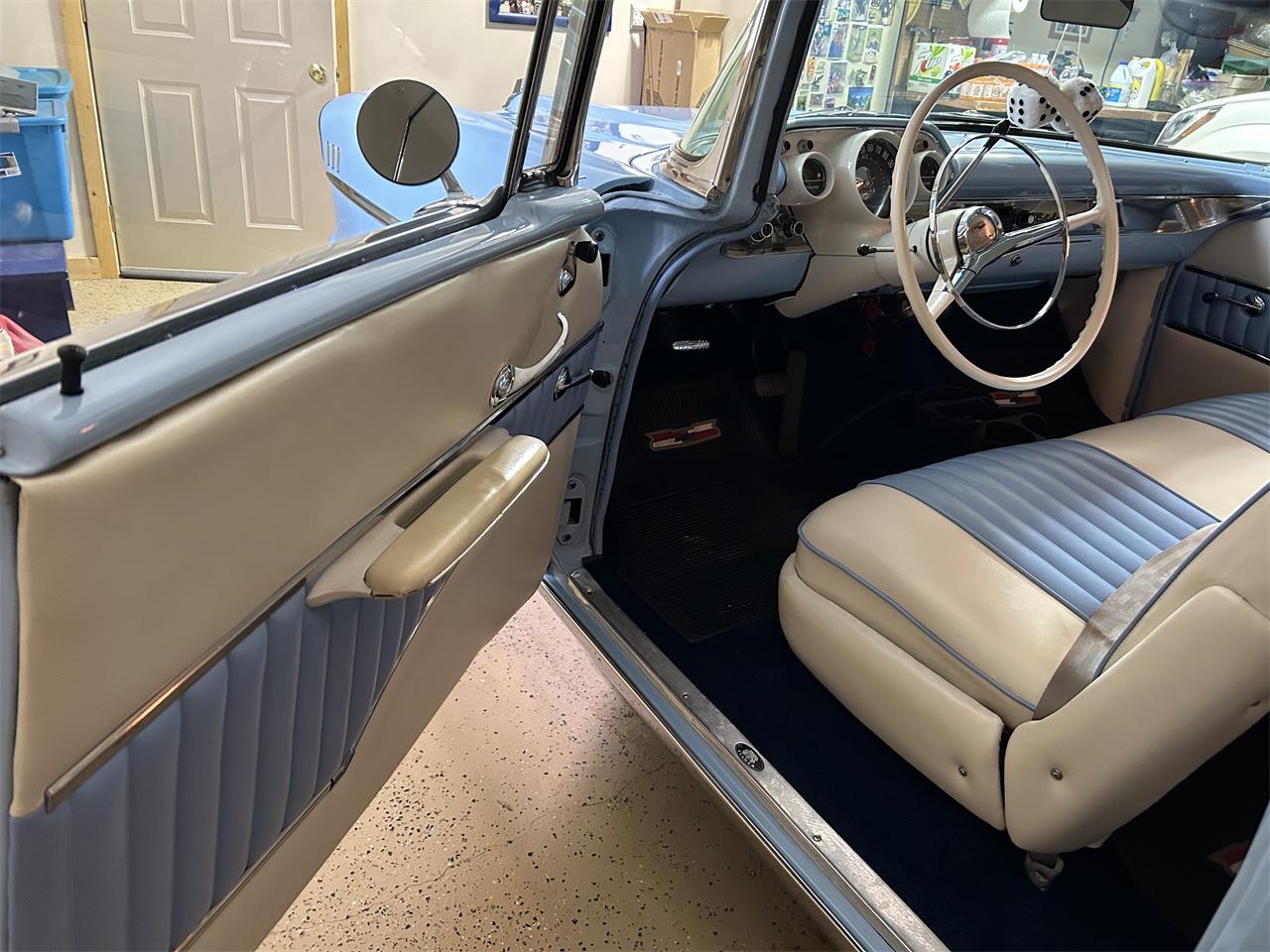 Chevrolet-Bel-air-1957-Blue-and-Cream-Blue-and-Cream-5