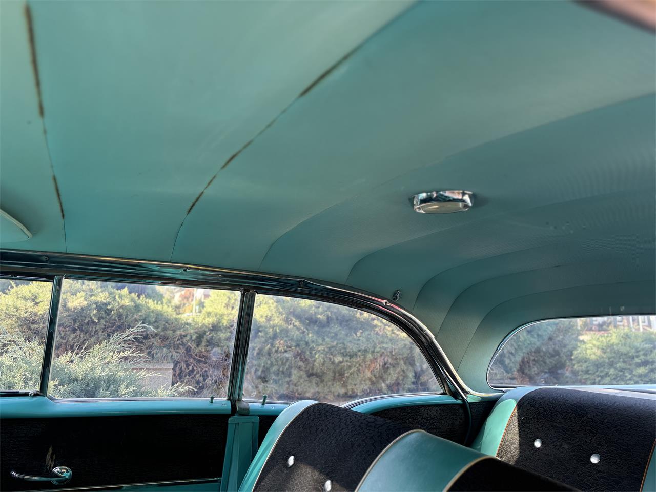 Chevrolet-Bel-air-1957-Ivory-over-Turquoise-Turquoise-and-Black-13