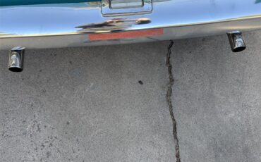 Chevrolet-Bel-air-1957-Ivory-over-Turquoise-Turquoise-and-Black-2