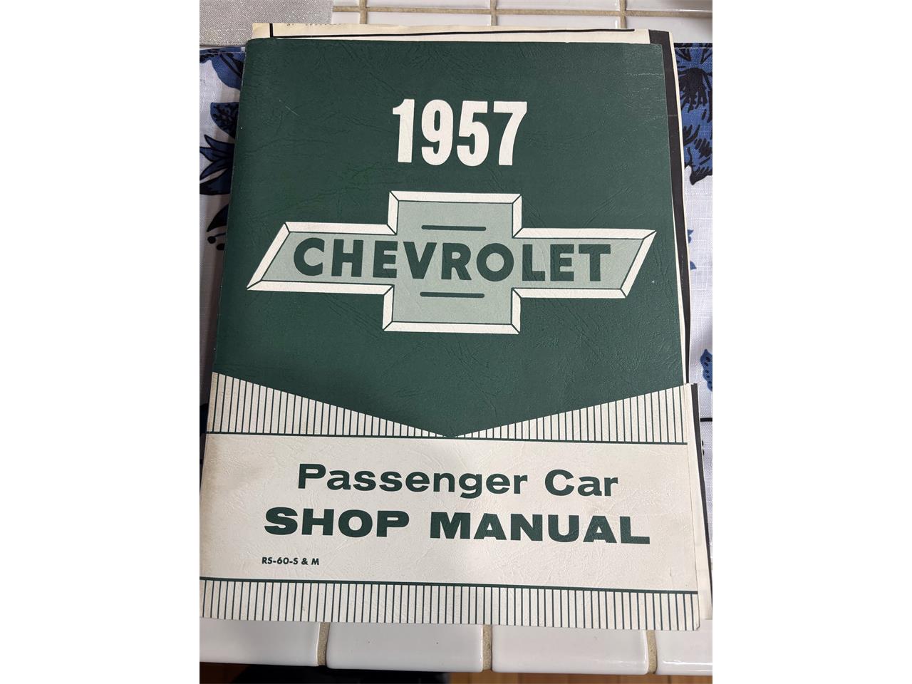 Chevrolet-Bel-air-1957-Ivory-over-Turquoise-Turquoise-and-Black-24