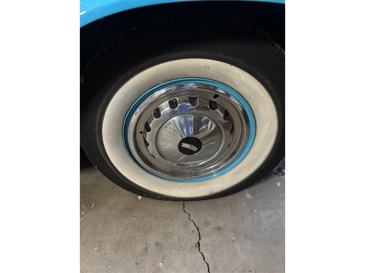 Chevrolet-Bel-air-1957-Ivory-over-Turquoise-Turquoise-and-Black-28